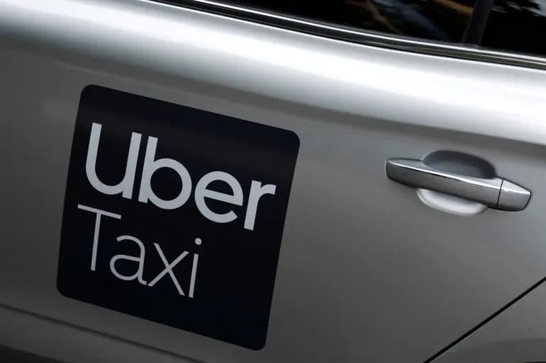 Uber’den Robotaksi Dönüşümü: Küresel Çapta 3 Bin 300 Çalışanını İşten Çıkarıyor