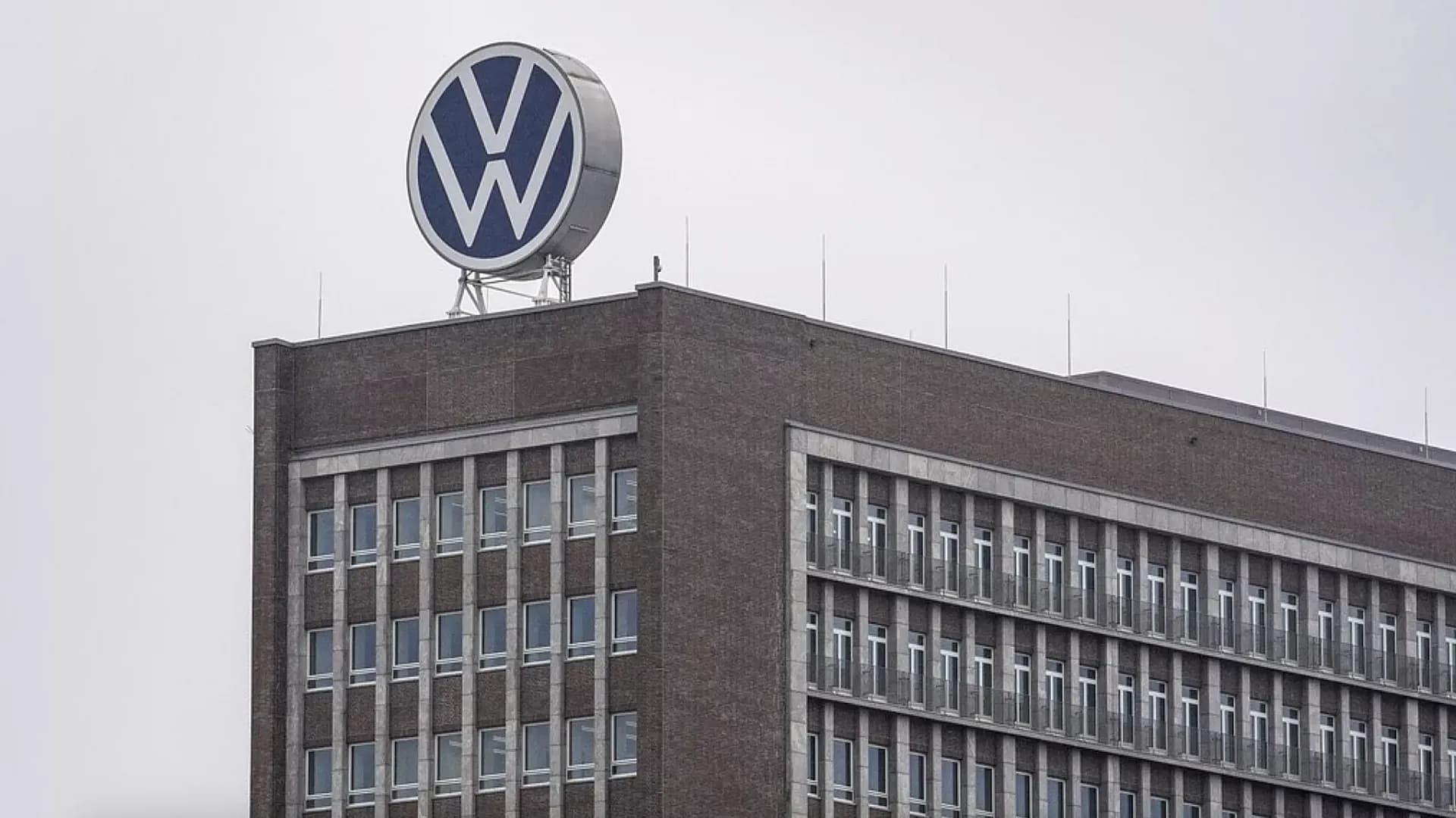 Volkswagen’de otomobilden füzeye: Katarlı Ortağın İsrail Freni