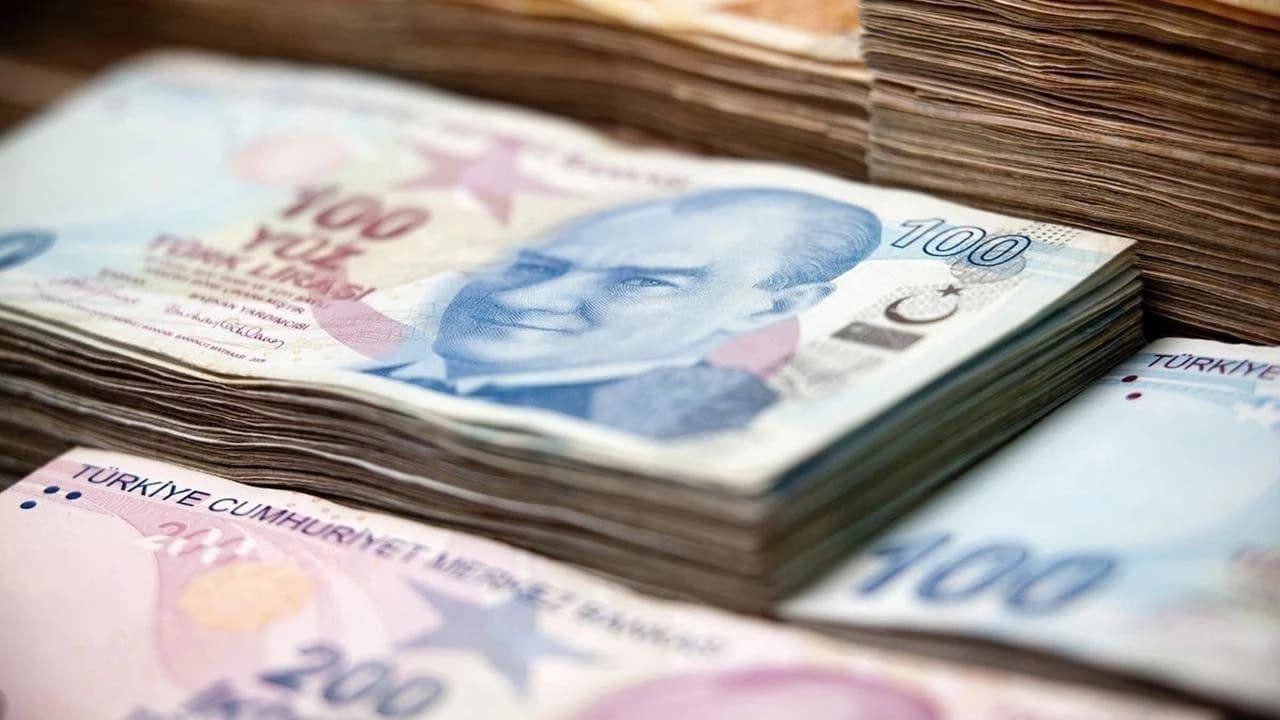 Merkezi Yönetim Bütçesi Ağustos Ayında Nefes Aldı: 12,9 Milyar TL Fazla Verdi