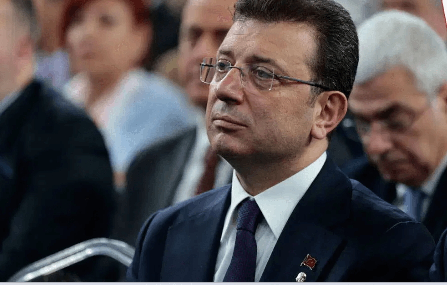 İmamoğlu Türkiye'nin 10 yıllık karnesini açıkladı: Enflasyon yükseldi, hukuk ve özgürlükler geriledi