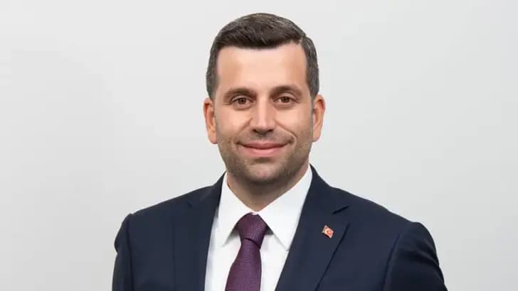 Ataşehir Belediyesi’nde Yeni Başkan Vekili AKP'li Serdar Orhan Oldu