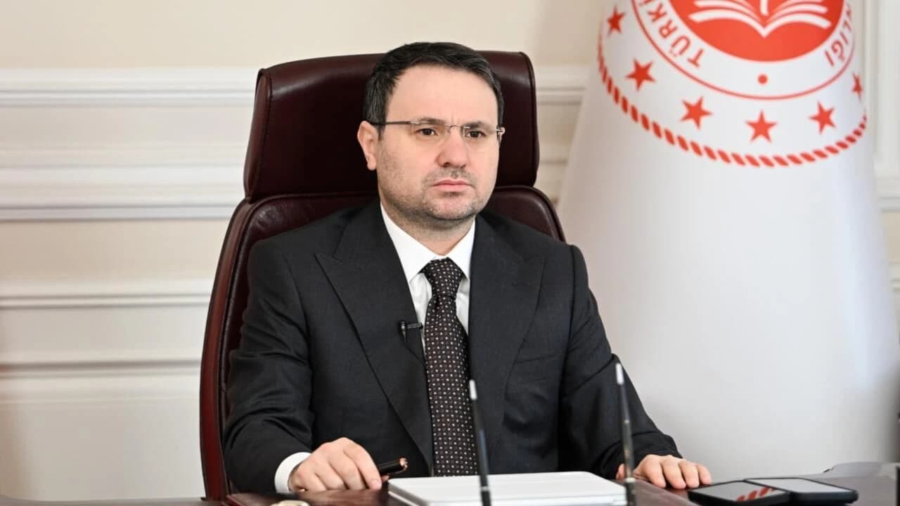 Bakan Gürlek: 'Soruşturmayla El Konulan Varlıklar, Hak Sahiplerinin Alacaklarının Karşılanmasında Kullanılacak'
