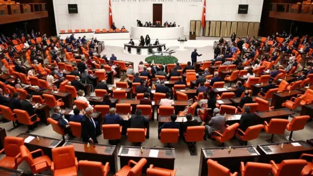 TBMM'de Fon Tasfiyelerine İlişkin Düzenlemenin İlk 5 Maddesi Kabul Edildi