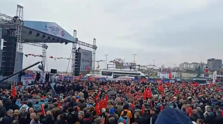 Miting gibi açılışta İmamoğlu: Yaratmak istedikleri tam bir demokrasi krizidir