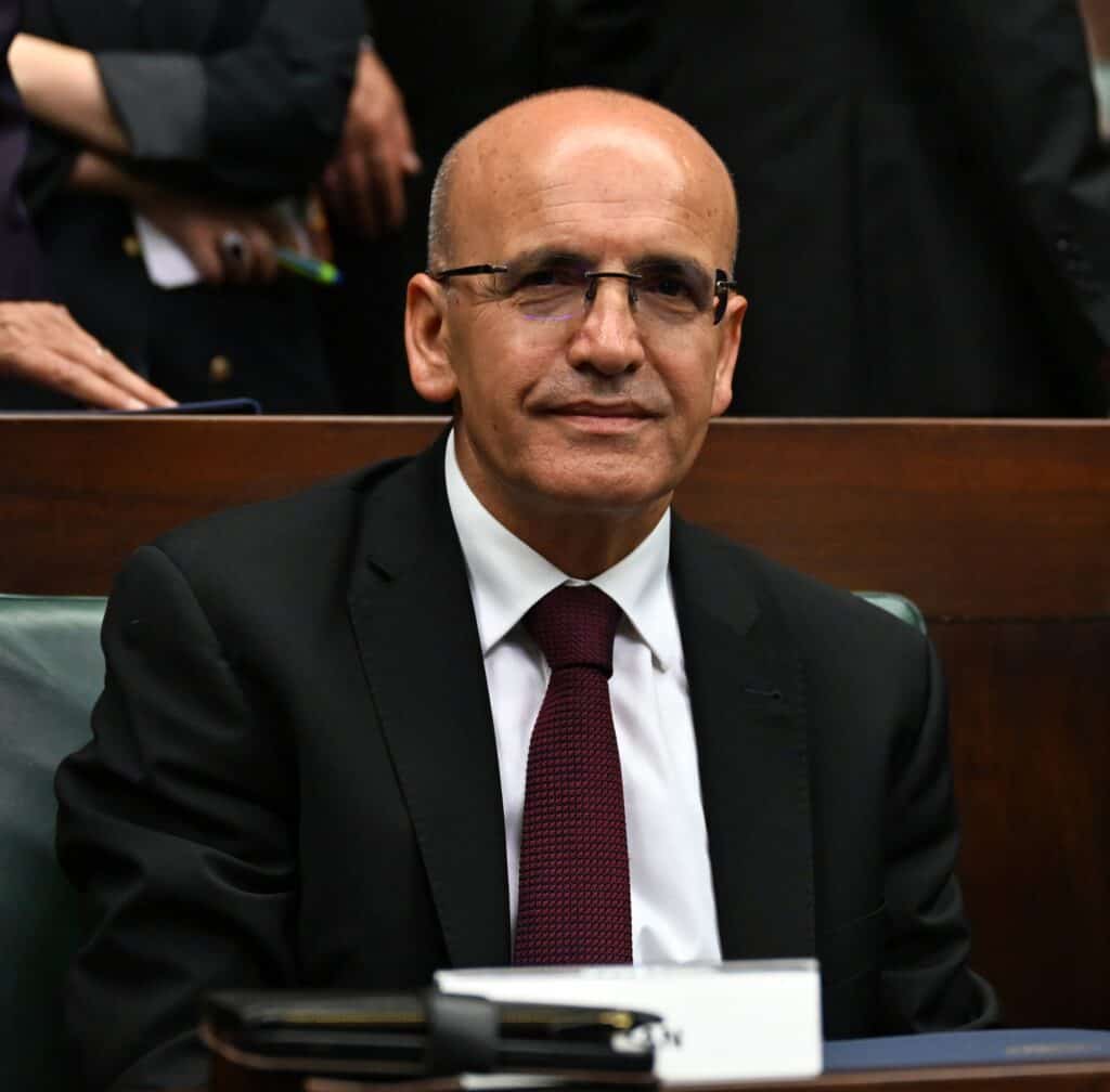 Mehmet Şimşek açıkladı: Maaş zamları artık yüzde 5 hedef enflasyona göre yapılacak