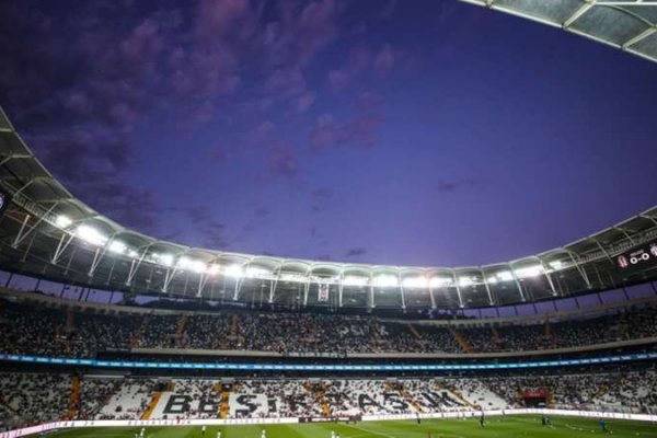 Beşiktaş’ın stat ismi resmen değişti!