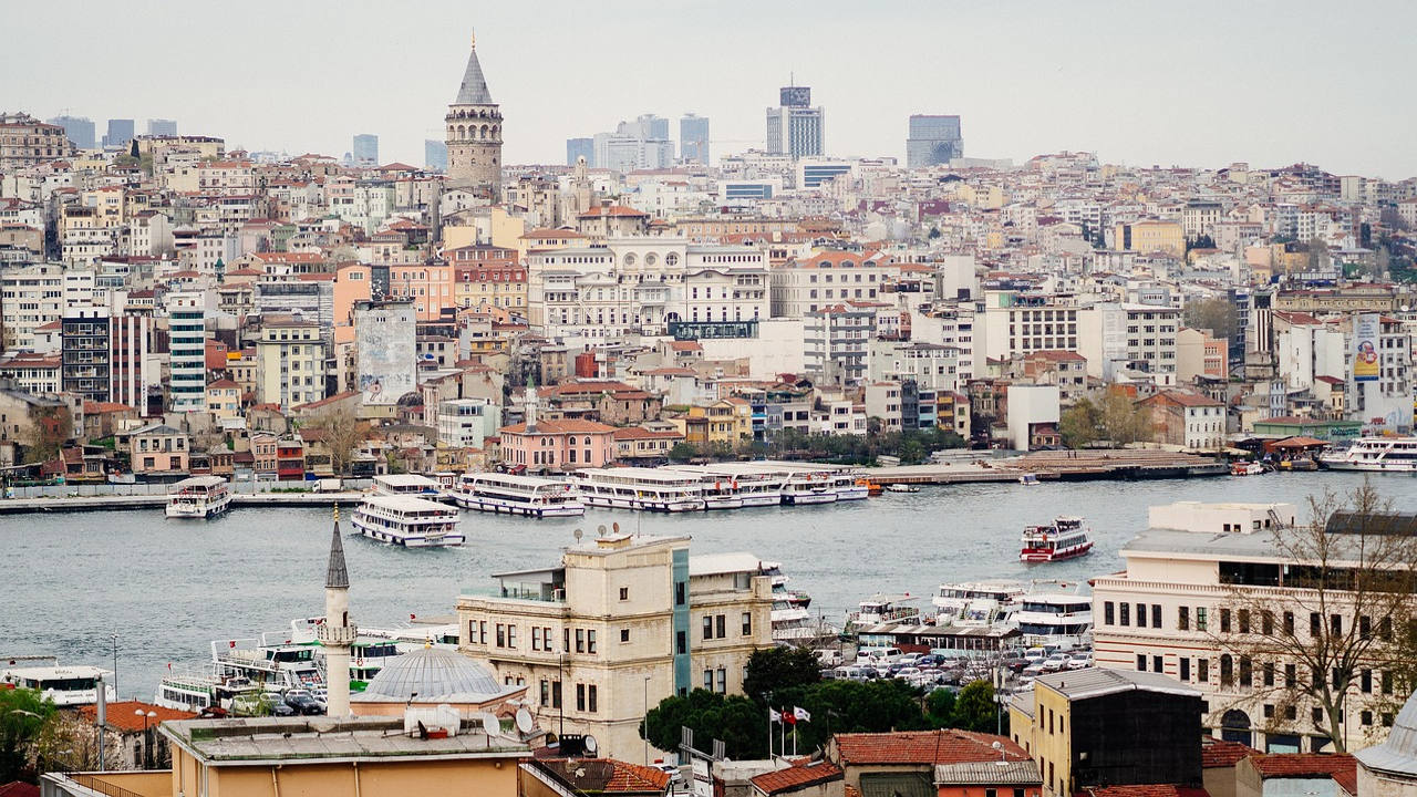 Yüksek enflasyon ve hayat pahalılığı, yabancıları da kaçırmaya başladı