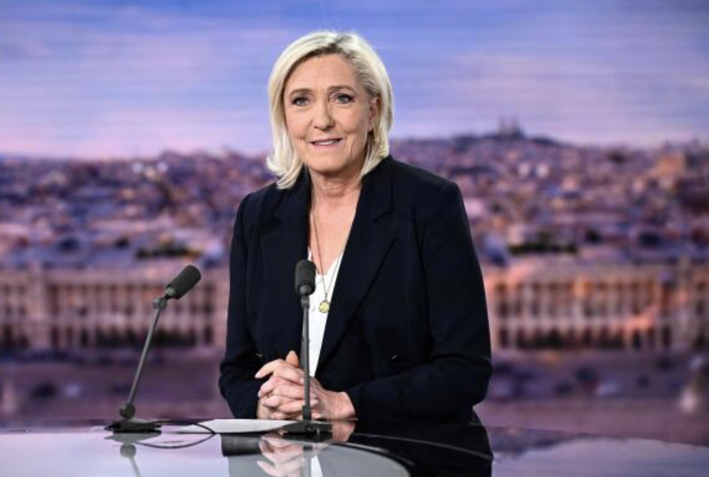 Fransız aşırı sağcı lider Marine Le Pen’e seçim soruşturması