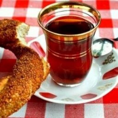 Çay – simit tarifesi asgari ücreti aştı: 23 bin 400 lira